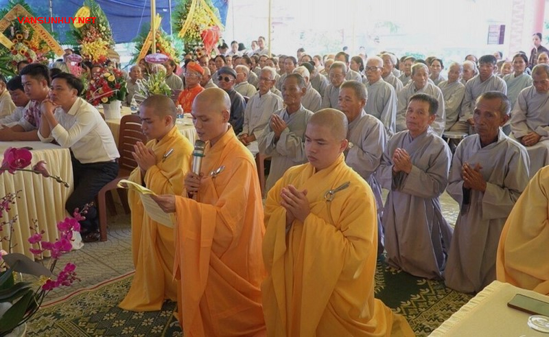 Lễ Nhập Tự Là Gì? Tìm Hiểu Nghi Lễ Quan Trọng Trong Phật Giáo